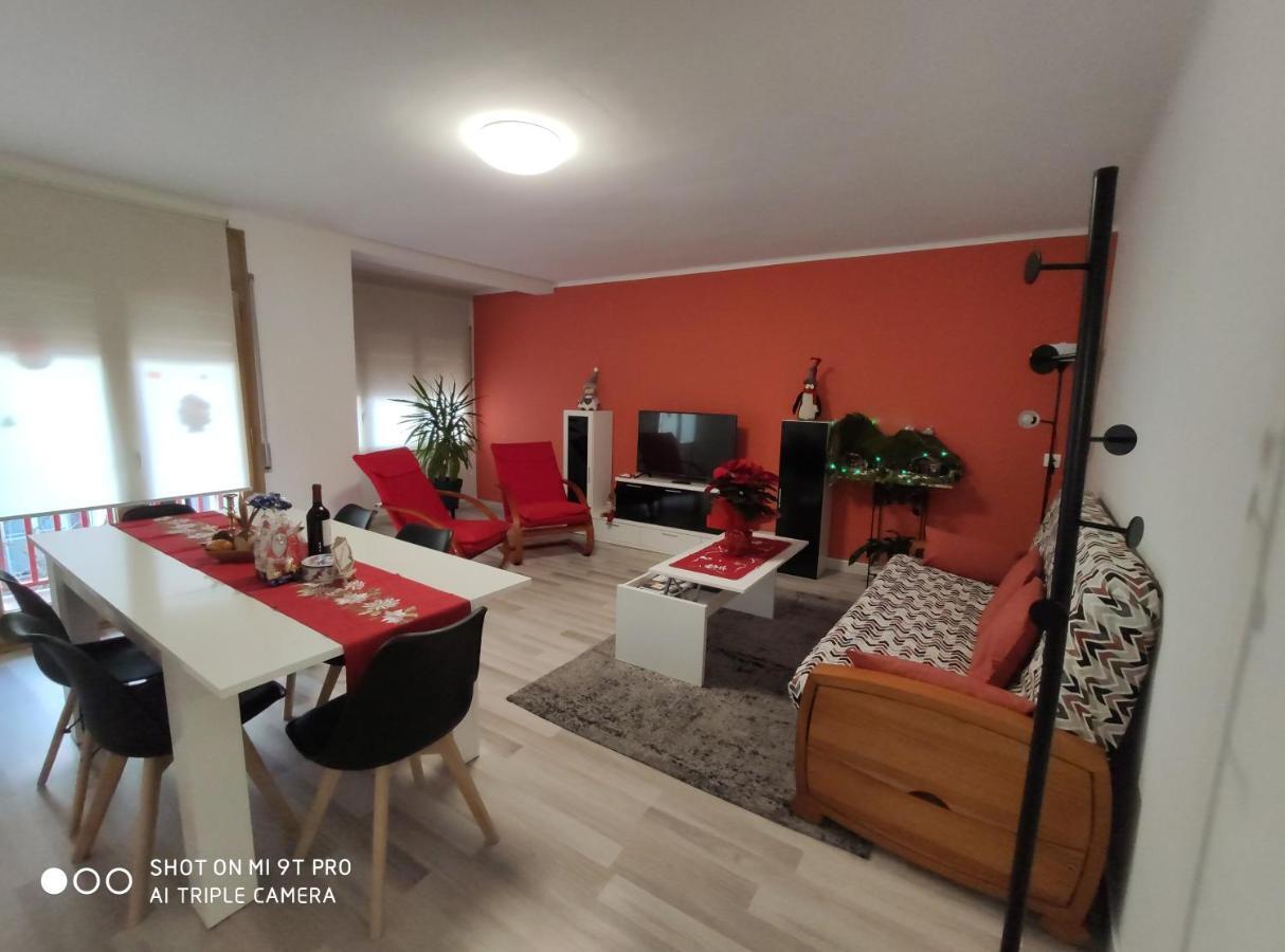 Apartamento Confort I La Seu d'Urgell Exterior foto
