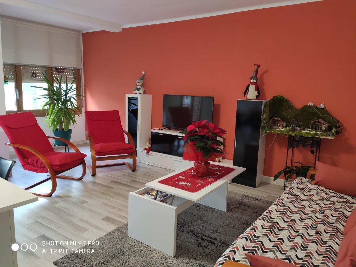 Apartamento Confort I La Seu d'Urgell Exterior foto